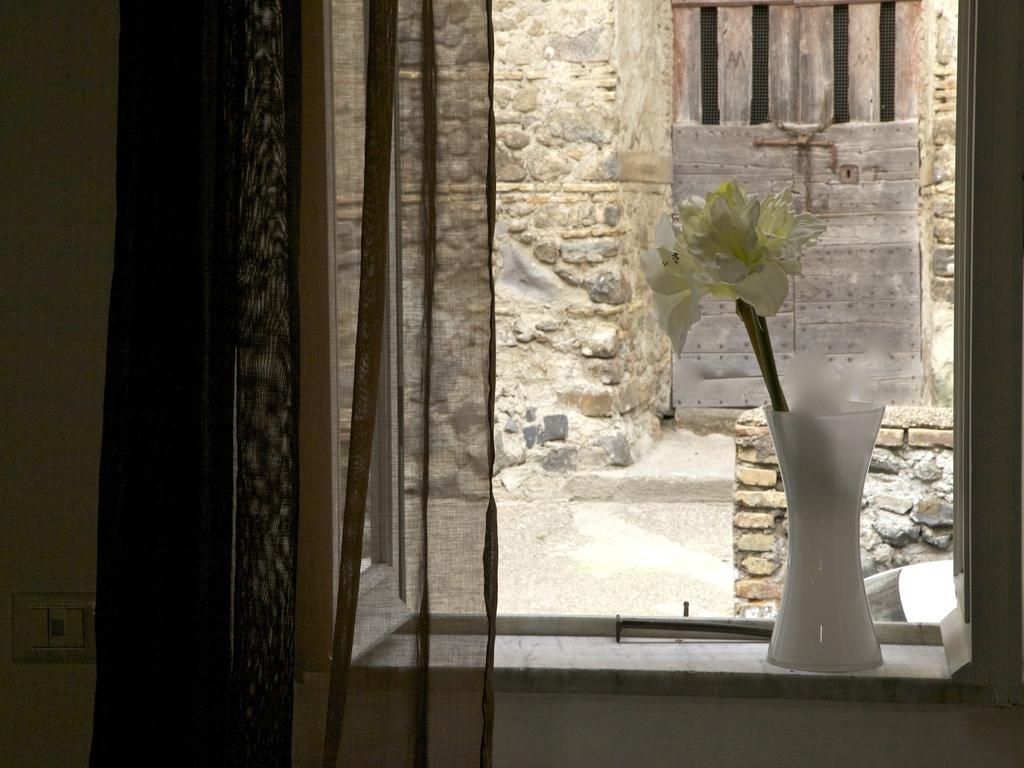 شقة La Colombaia Nel Castello براتشيانو الغرفة الصورة